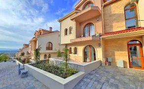 grand-village