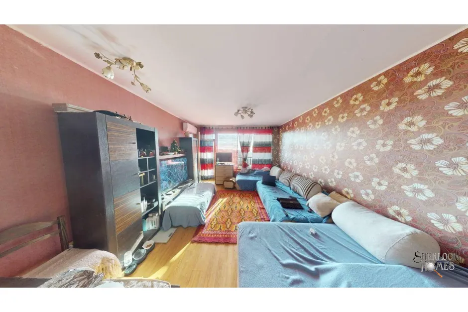 sunny-house
